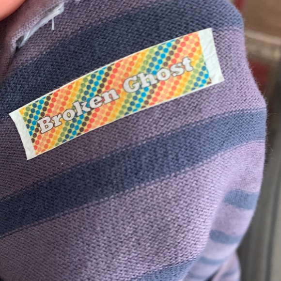 SUPER COOL UPCYCLED AND REWORKED SHIRT - Picture 7 of 8